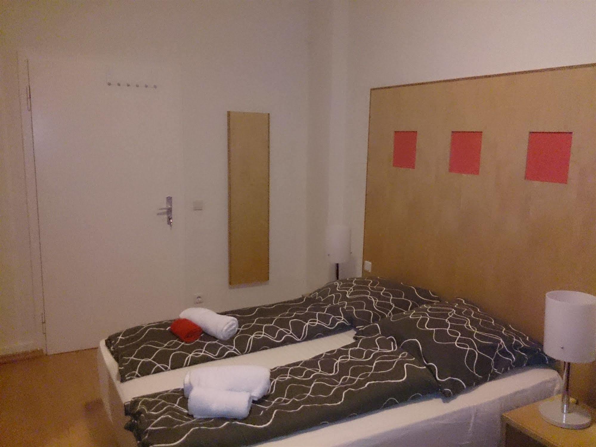 Ruhrzimmer Gelsenkirchen Bagian luar foto